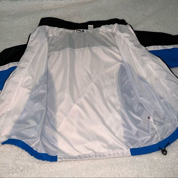 Vintage FILA Windbreaker Lightweight Jacket Size Medium Zip Up Blue Black White - Picture 4 of 7